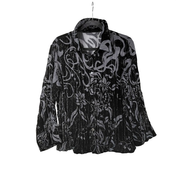 The Unbranded Brand Tops - Womens Unbranded Black Gray Floral Burnout Crushed Velvet Long Sleeve Blouse
